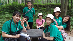 小伙伴徜徉山水間，感受清風徐來！