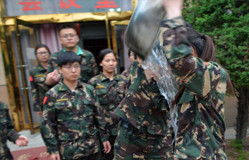 失敗并不可怕，可怕的是你失去面對失敗的勇氣！