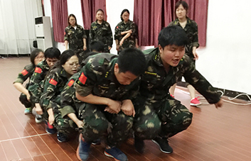 挑戰冠軍隊，與時間賽跑，與榮譽共舞！
